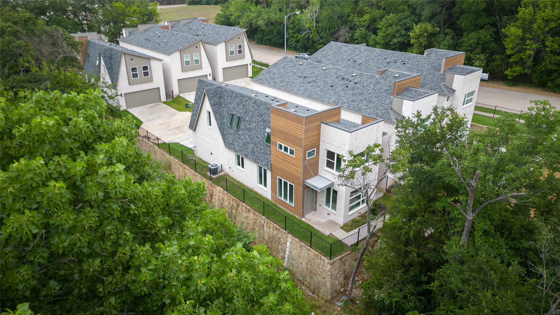 321 Oakbend Drive Lewisville TX 75067