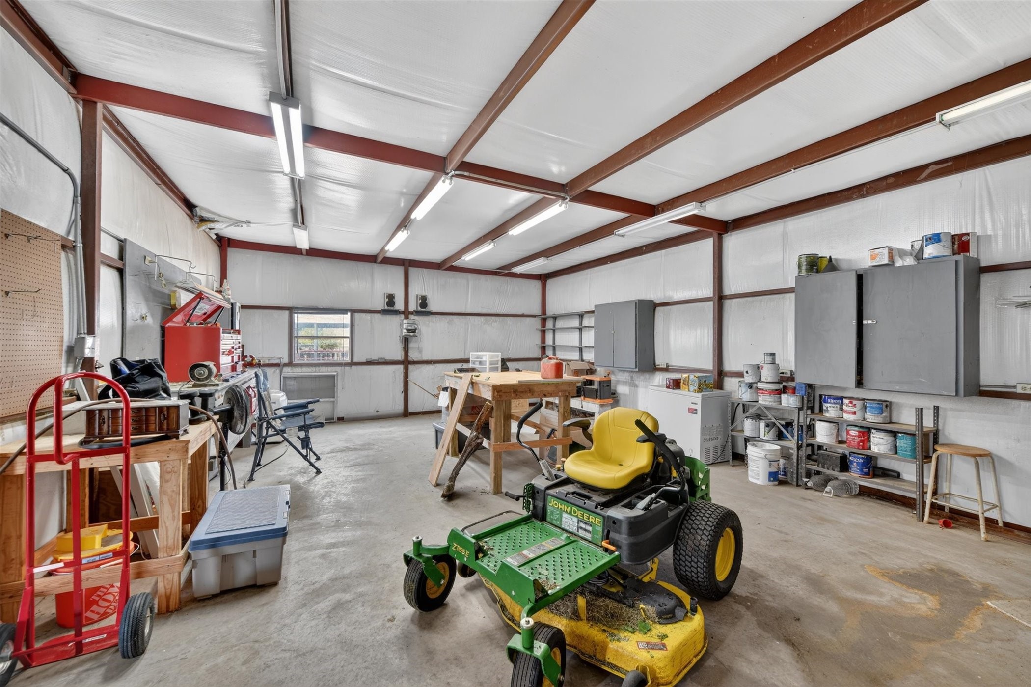 1808 Silver Creek Azle Road Azle TX 76020