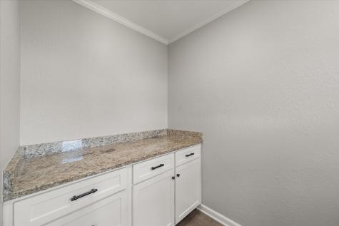 1009 N Spikes Road Corsicana TX 75110