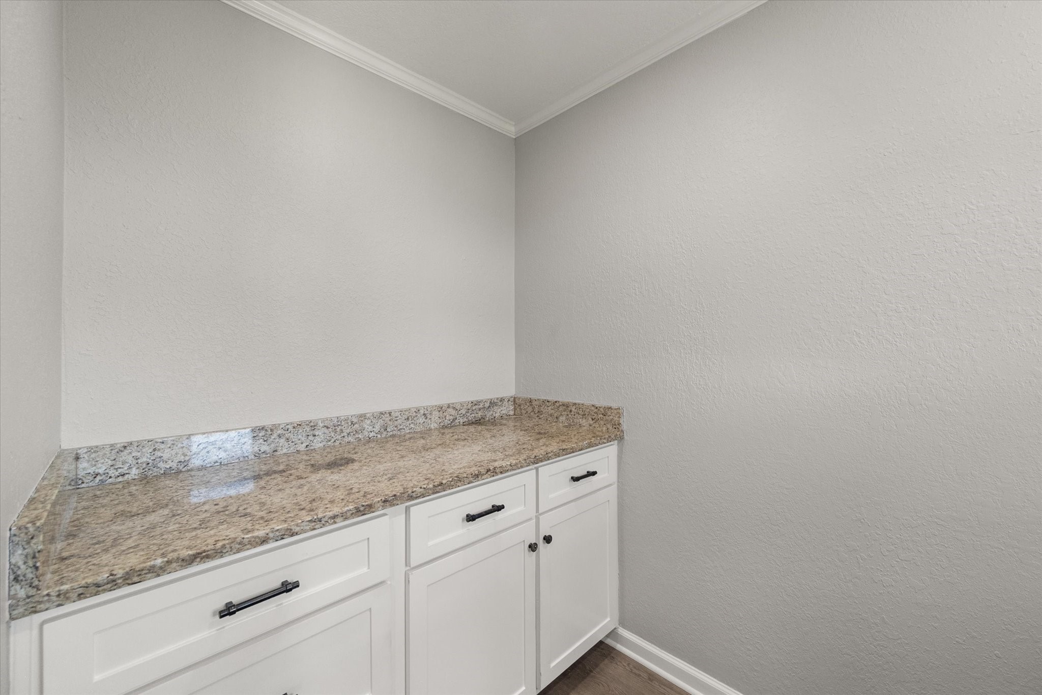 1009 N Spikes Road Corsicana TX 75110
