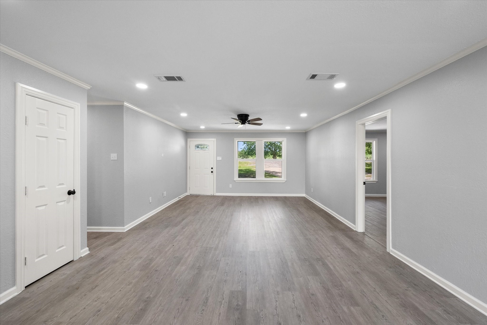 1009 N Spikes Road Corsicana TX 75110