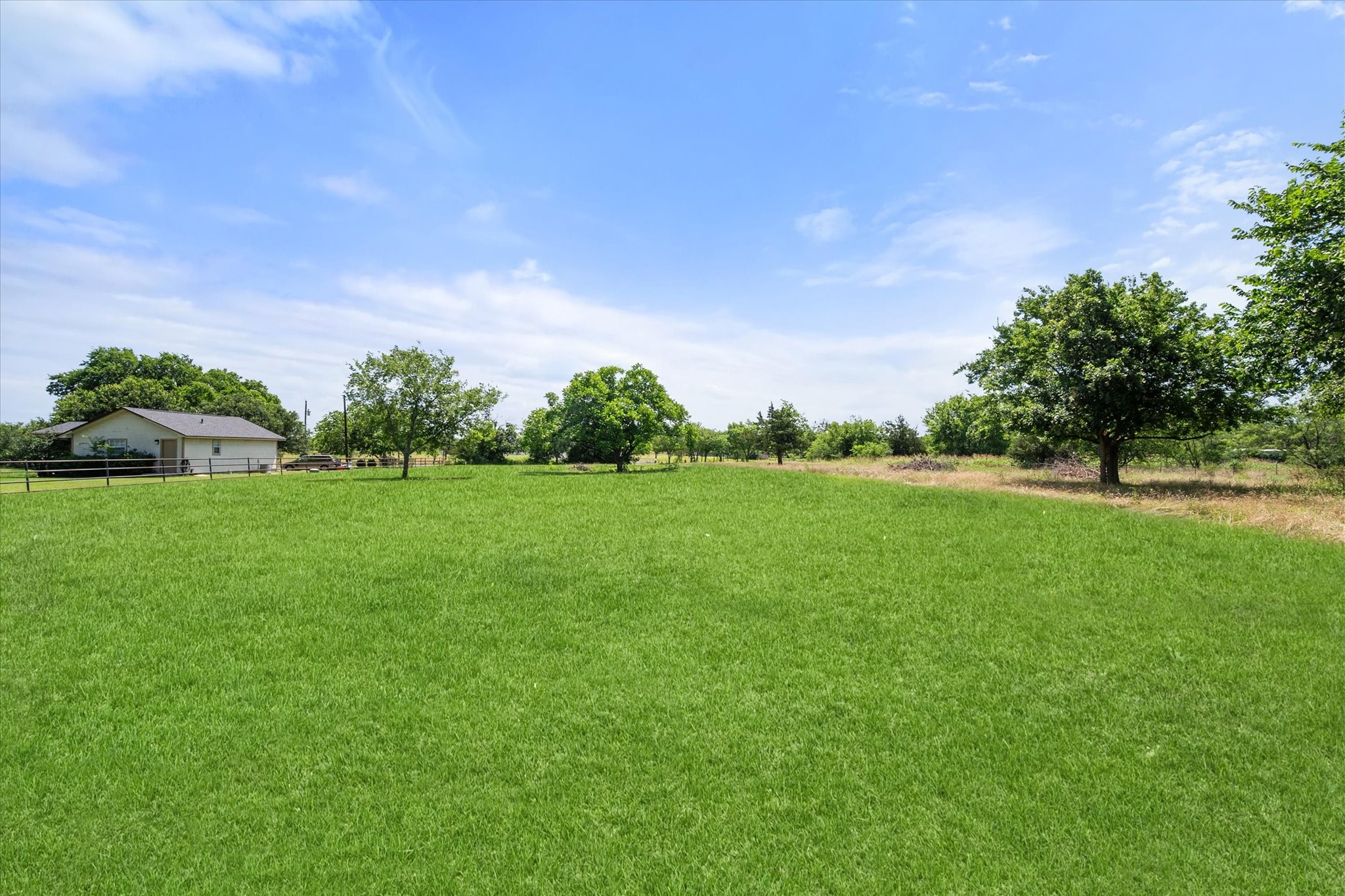 1009 N Spikes Road Corsicana TX 75110