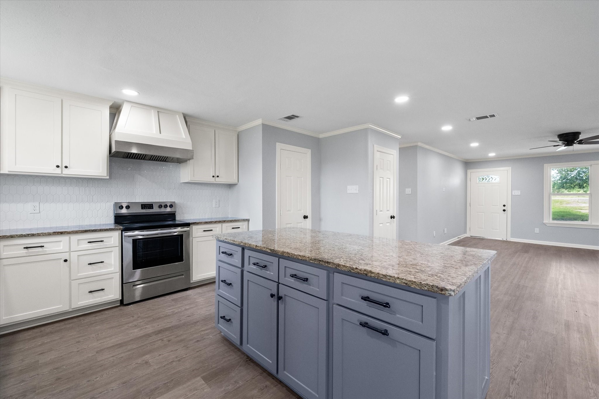 1009 N Spikes Road Corsicana TX 75110