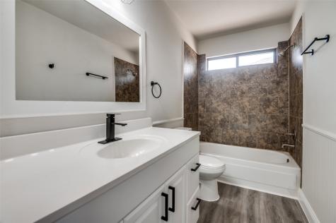 829 Foxridge Drive Arlington TX 76017
