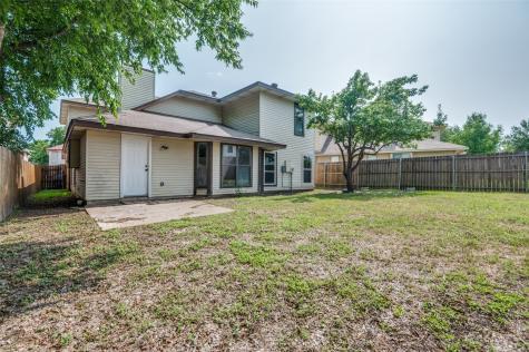 829 Foxridge Drive Arlington TX 76017