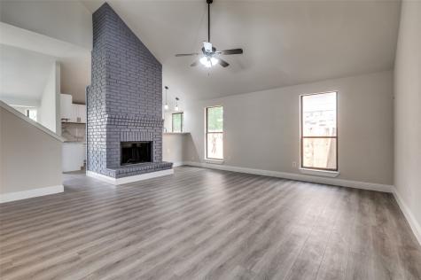 829 Foxridge Drive Arlington TX 76017