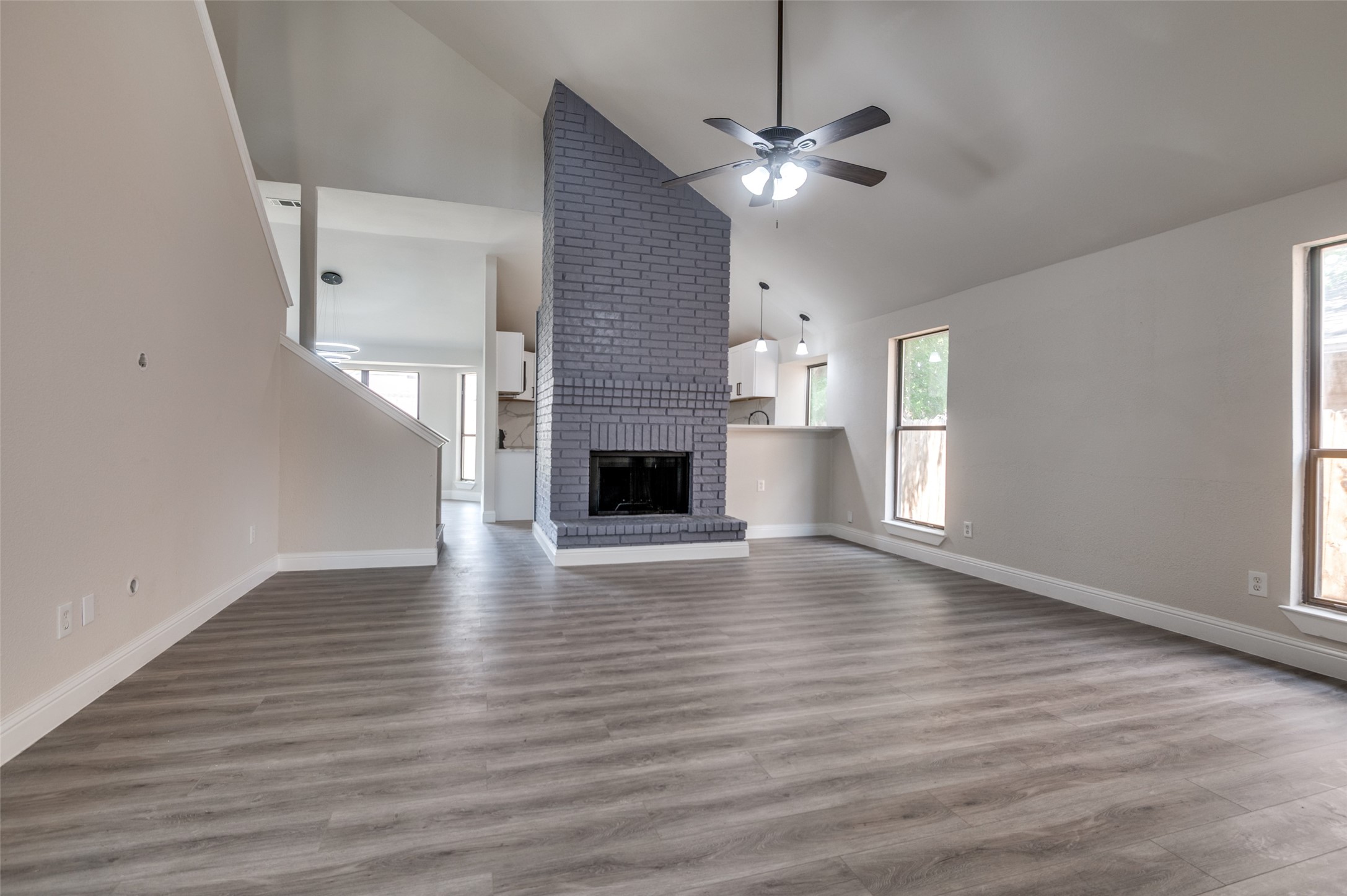 829 Foxridge Drive Arlington TX 76017