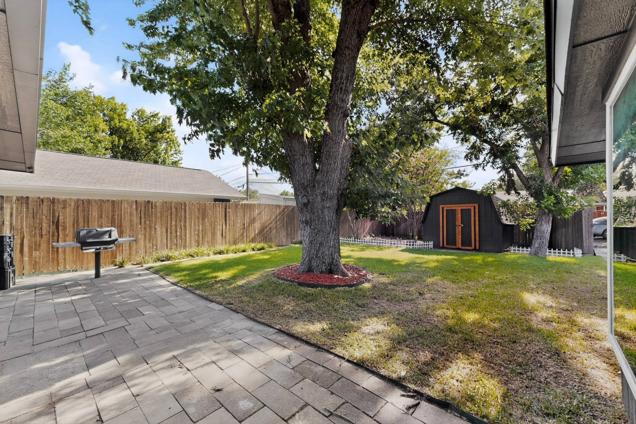 3045 Lockmoor Lane Dallas TX 75220