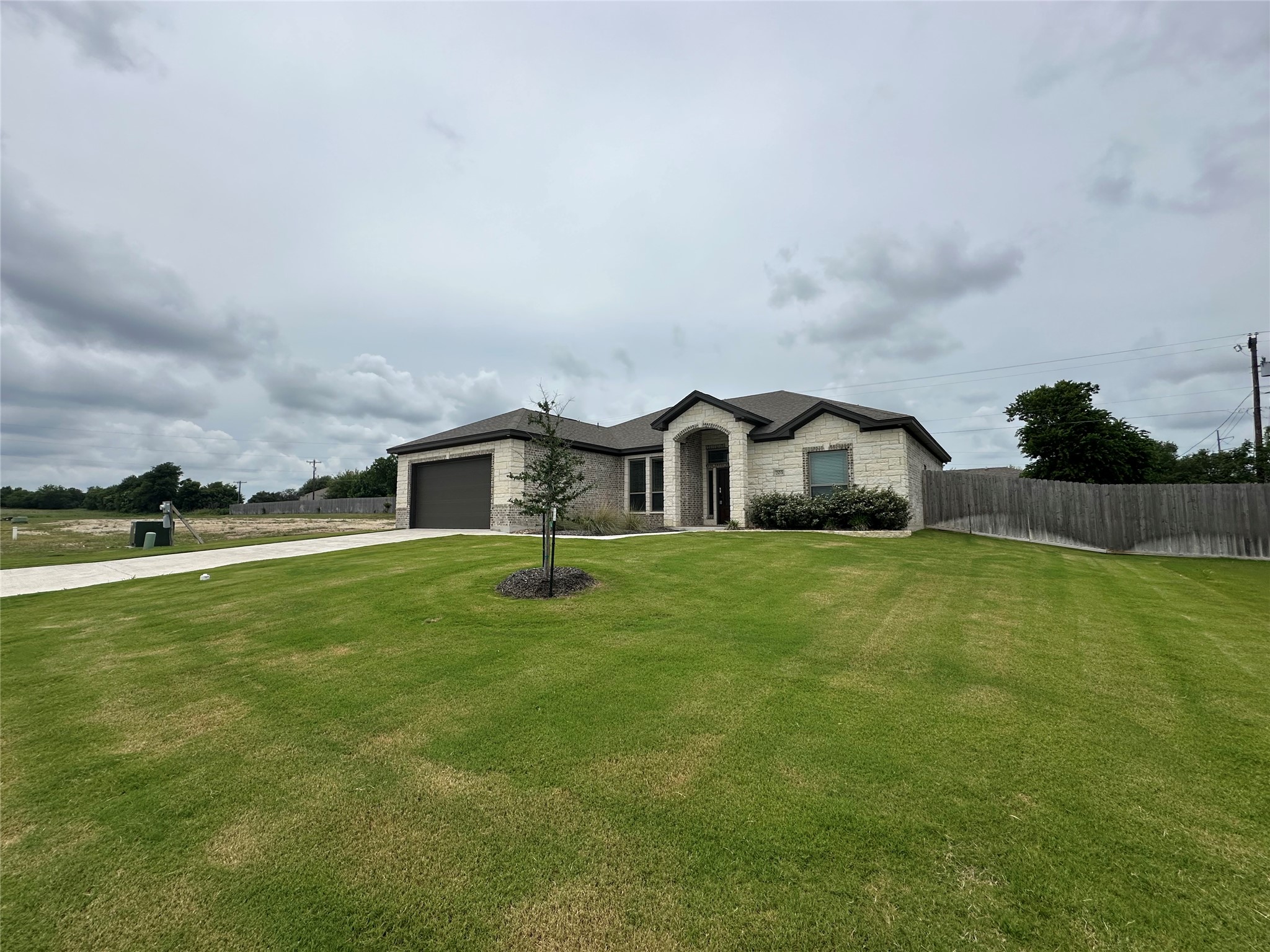 203 Lasso Loop Lorena TX 76655