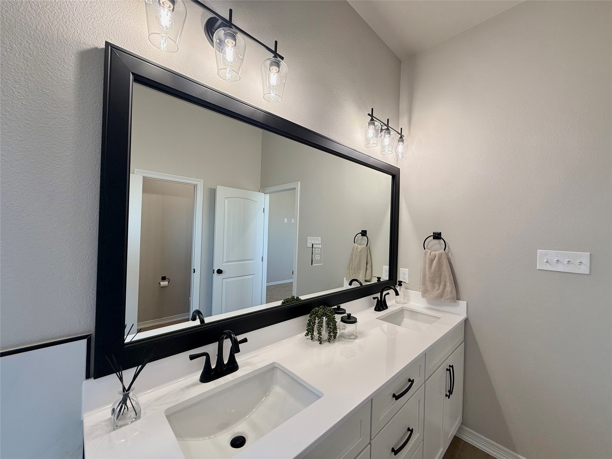 203 Lasso Loop Lorena TX 76655