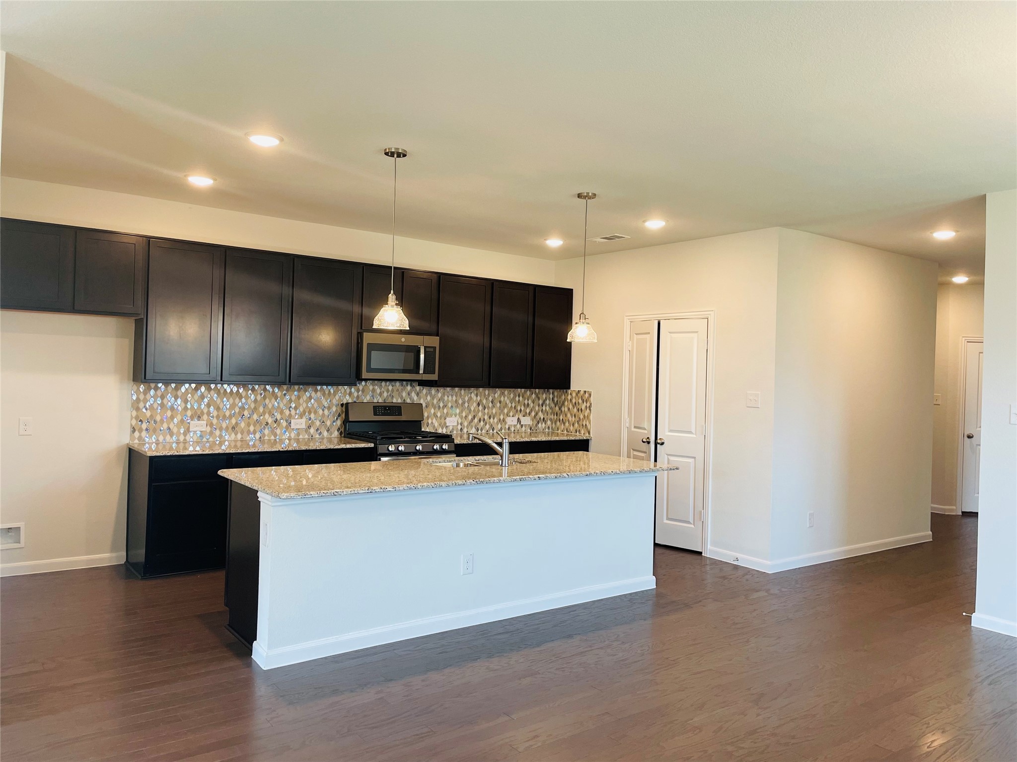2074 Crosby Drive Forney TX 75126