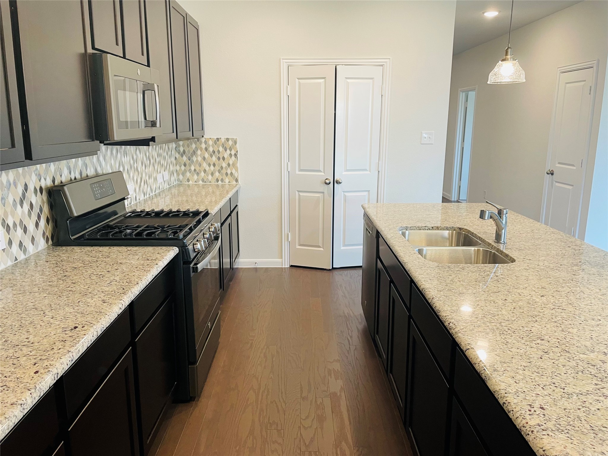 2074 Crosby Drive Forney TX 75126
