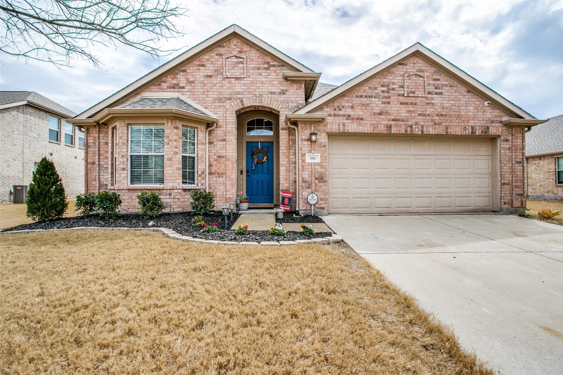 106 Broken Arrow Street Waxahachie TX 75165