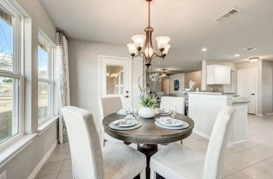 144 County Road 4869 Azle TX 76020