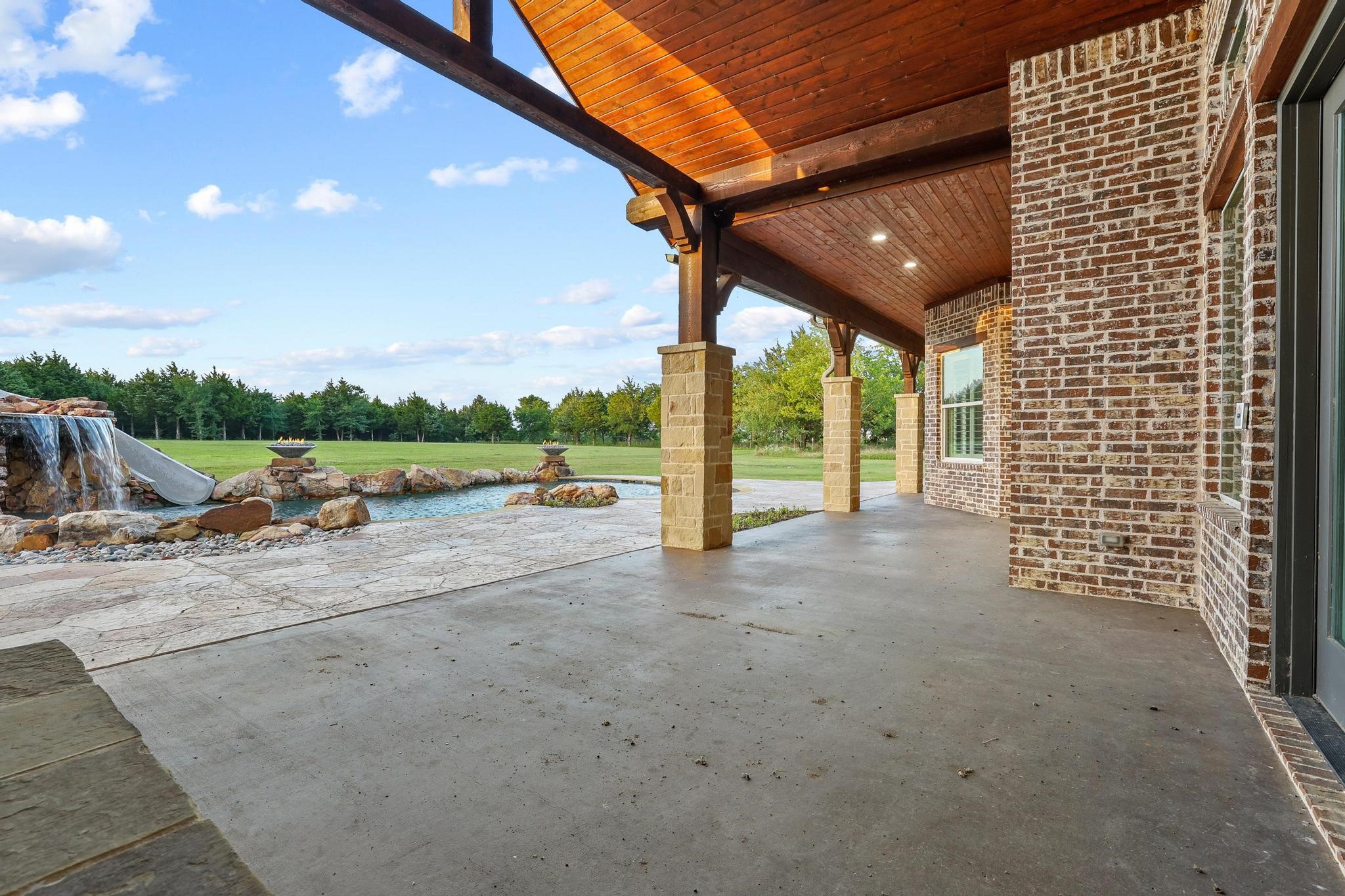 231 Geis Drive Pottsboro TX 75076