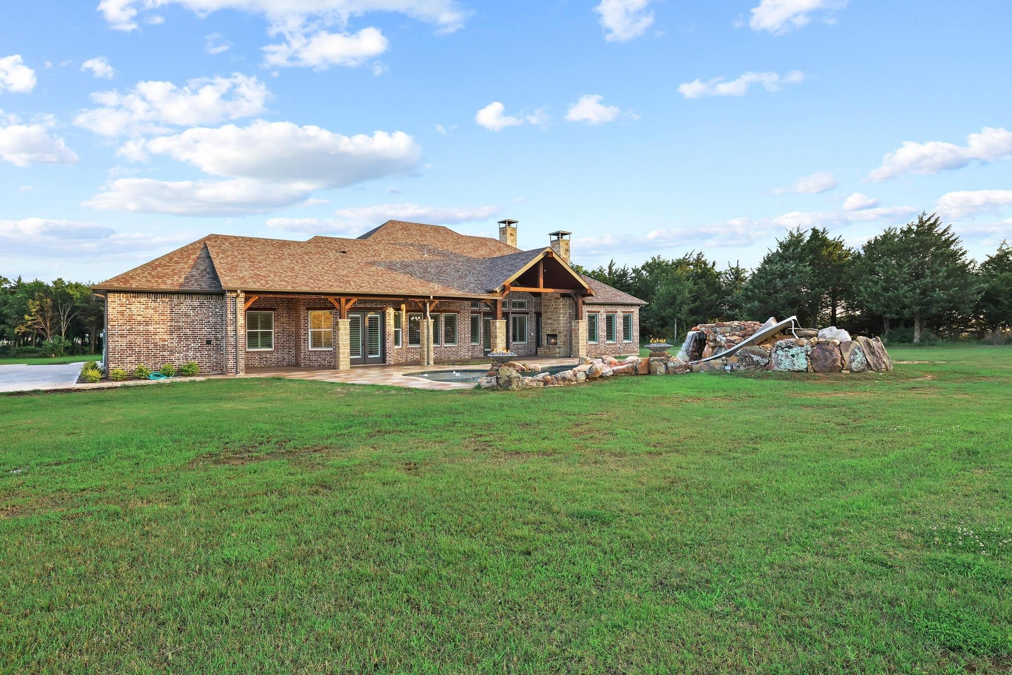 231 Geis Drive Pottsboro TX 75076