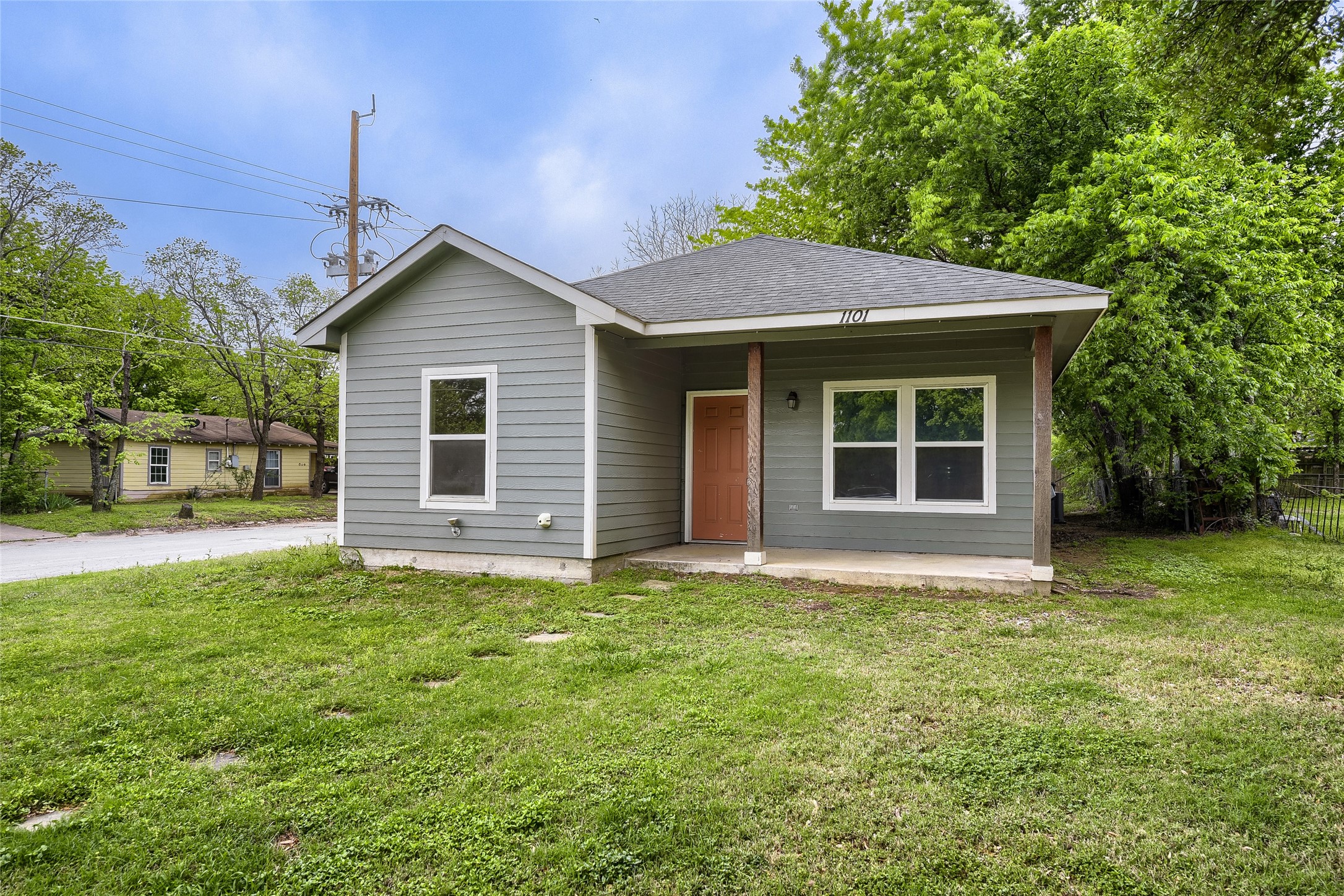 1101 Baird Street Cleburne TX 76033