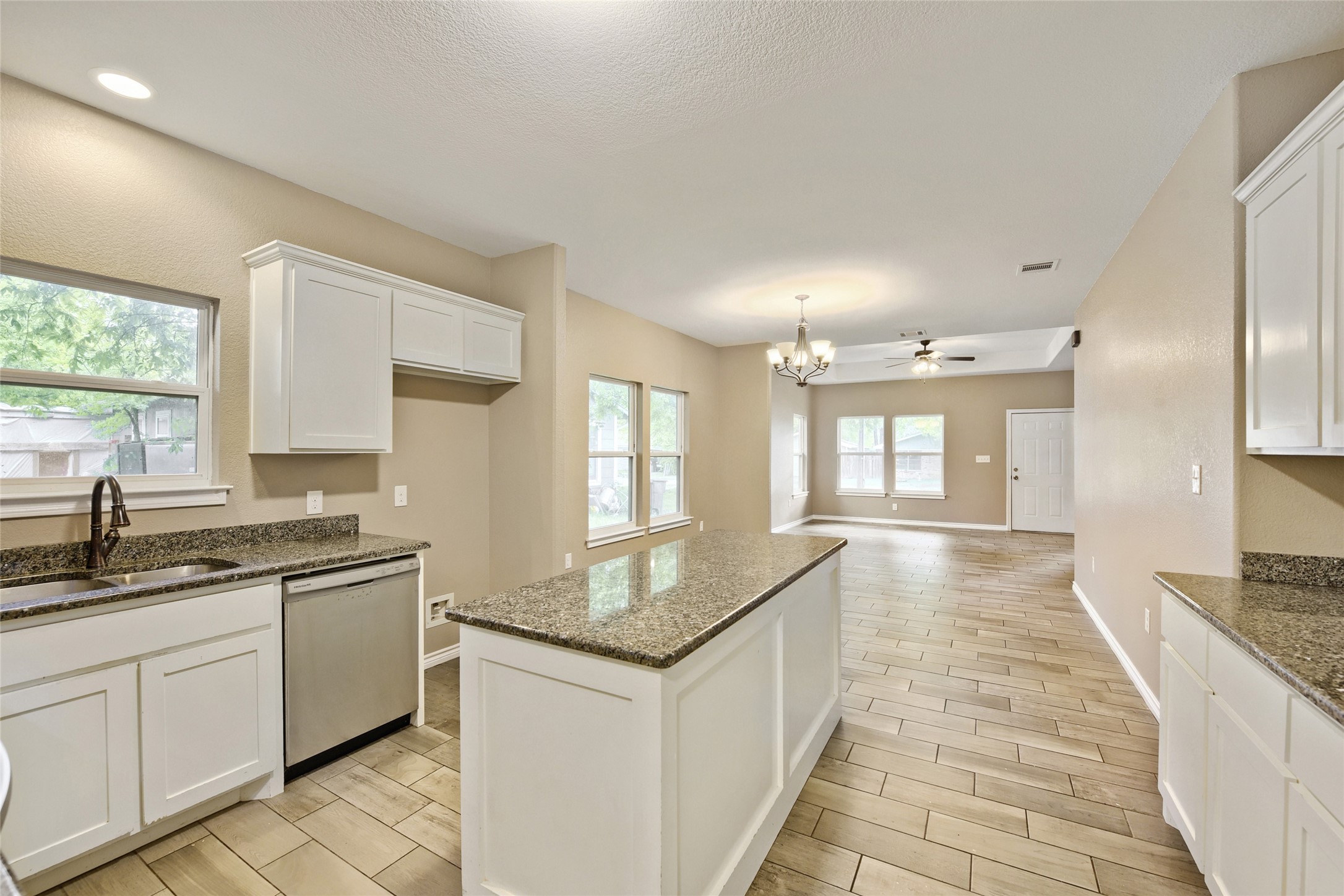 1101 Baird Street Cleburne TX 76033