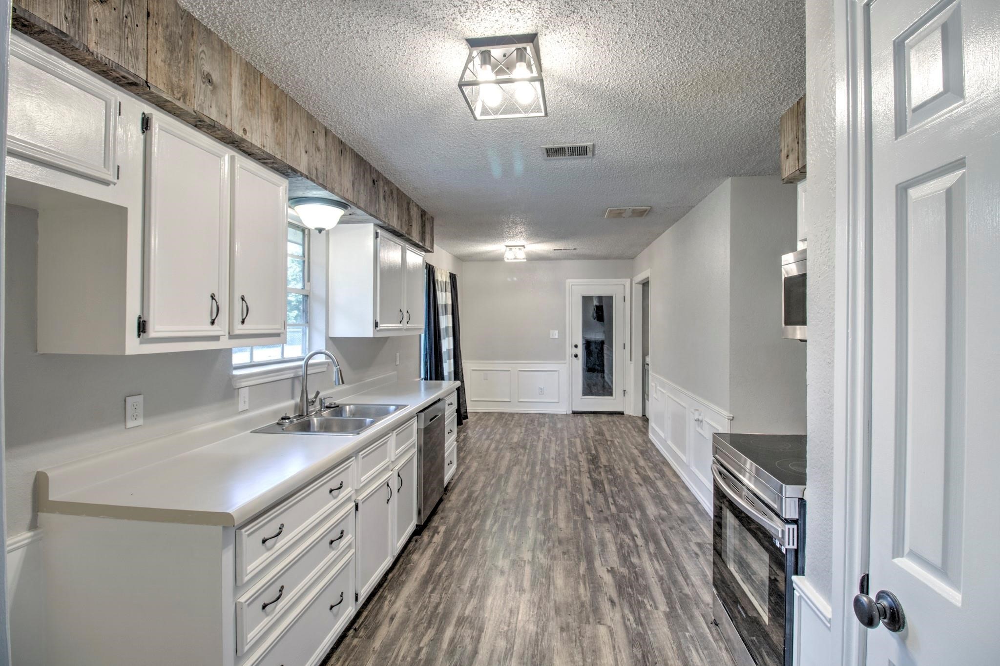 373 Old Shawnee Trail Drive Gordonville TX 76245