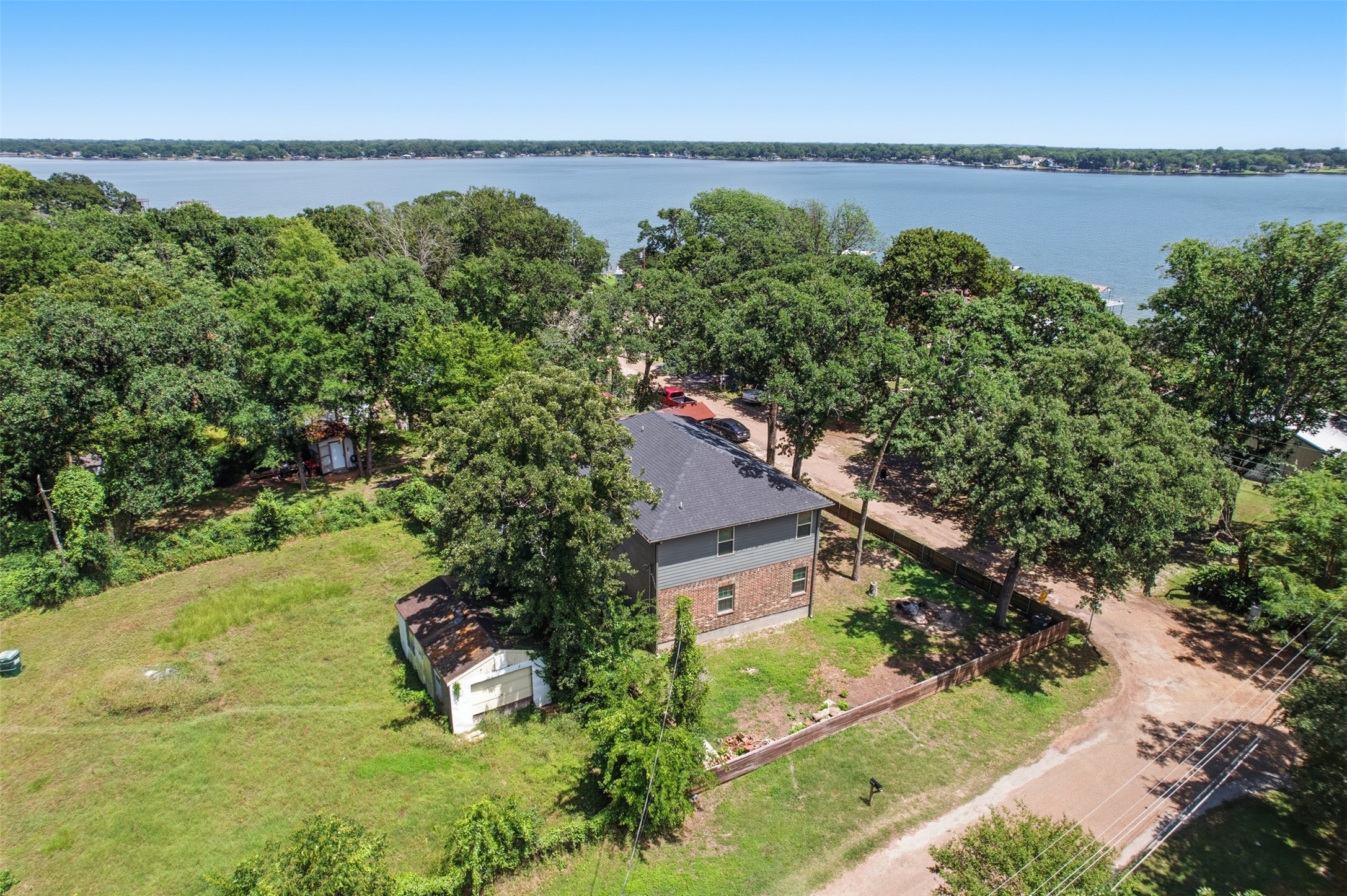 222 Wedgewood Drive Mabank TX 75156