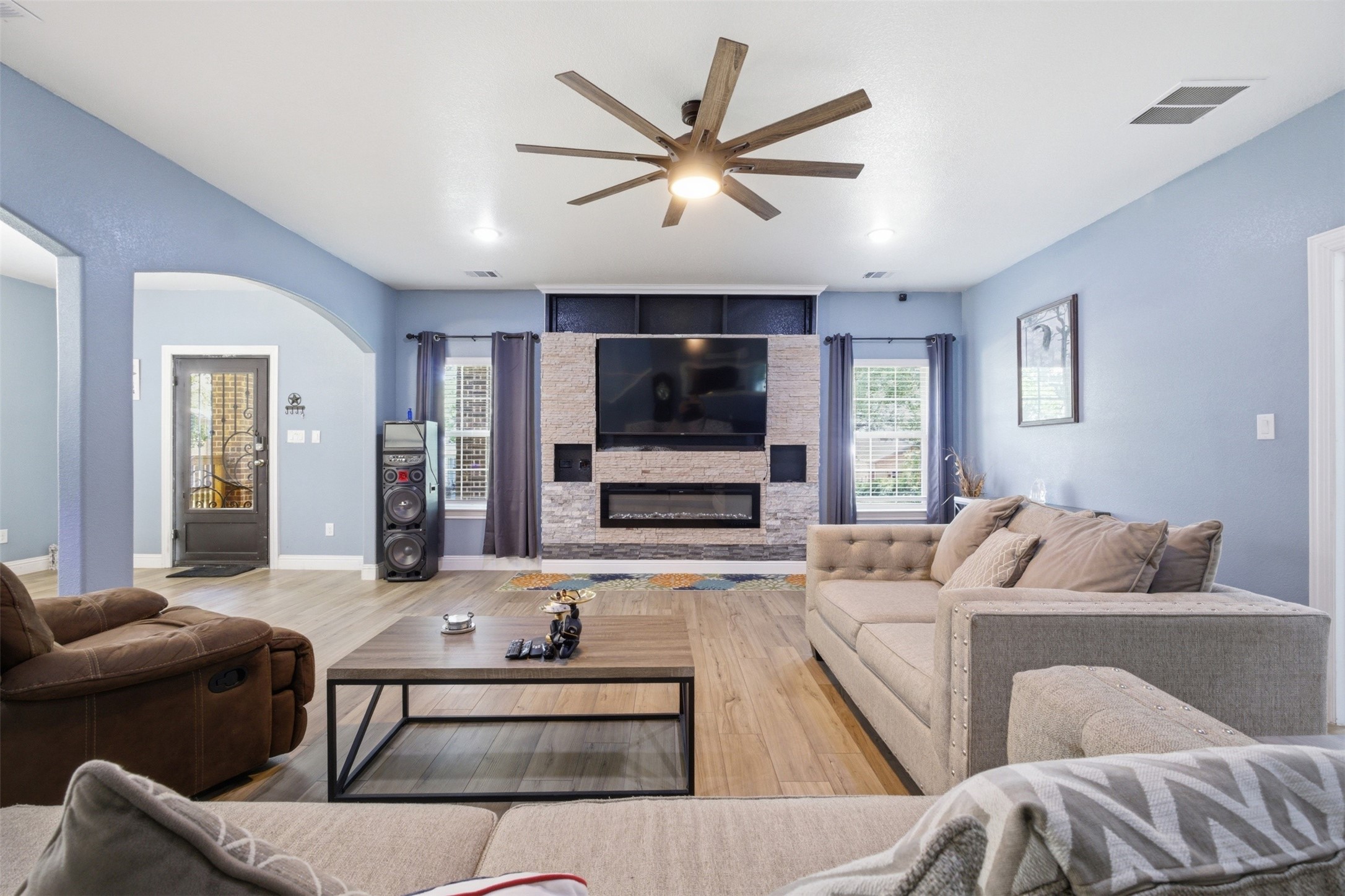 222 Wedgewood Drive Mabank TX 75156