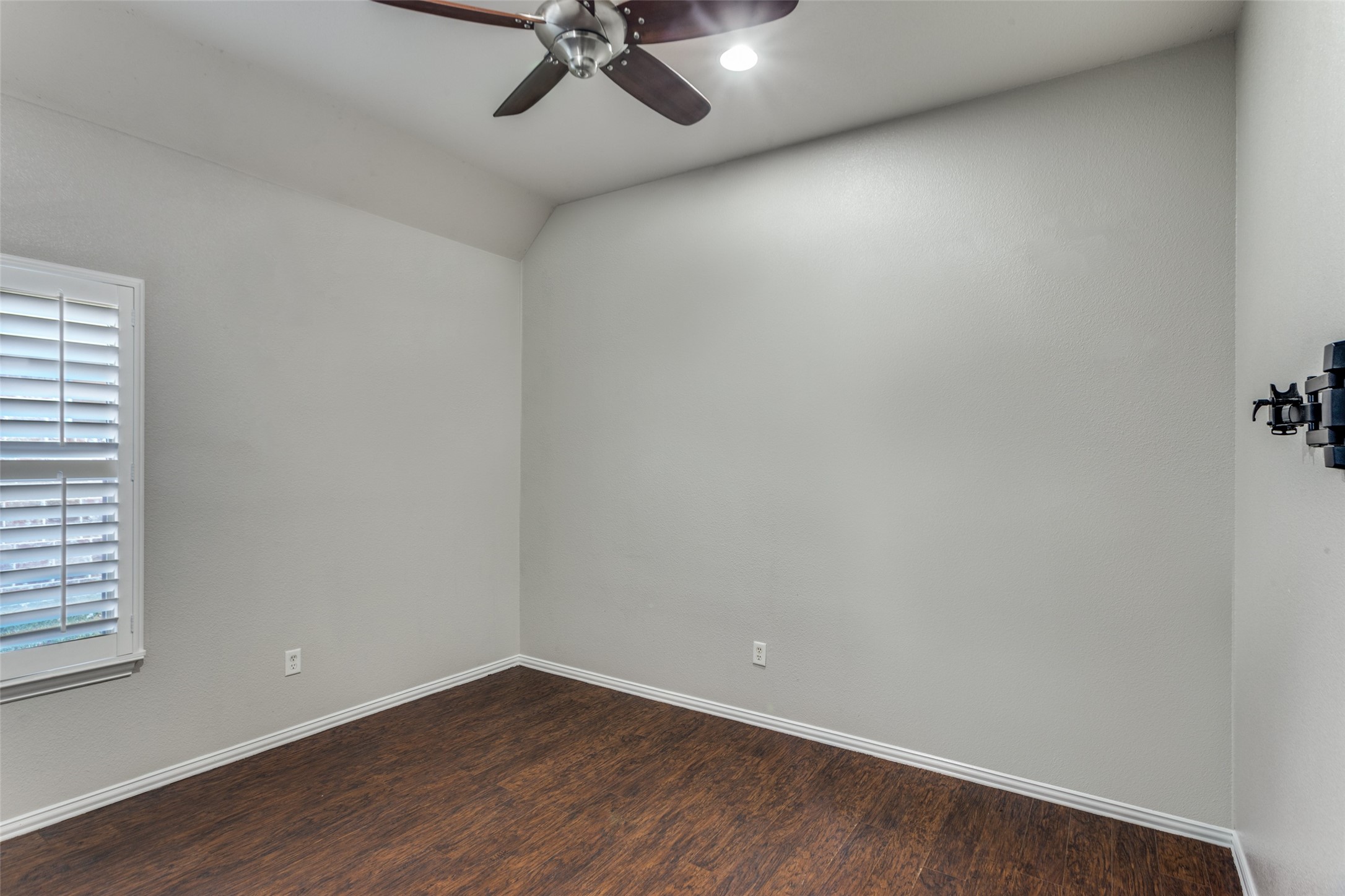 8312 Teja Trail Benbrook TX 76126