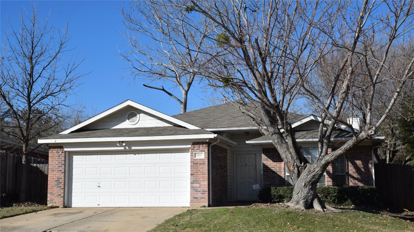 5517 Alta Verde Circle Arlington TX 76017