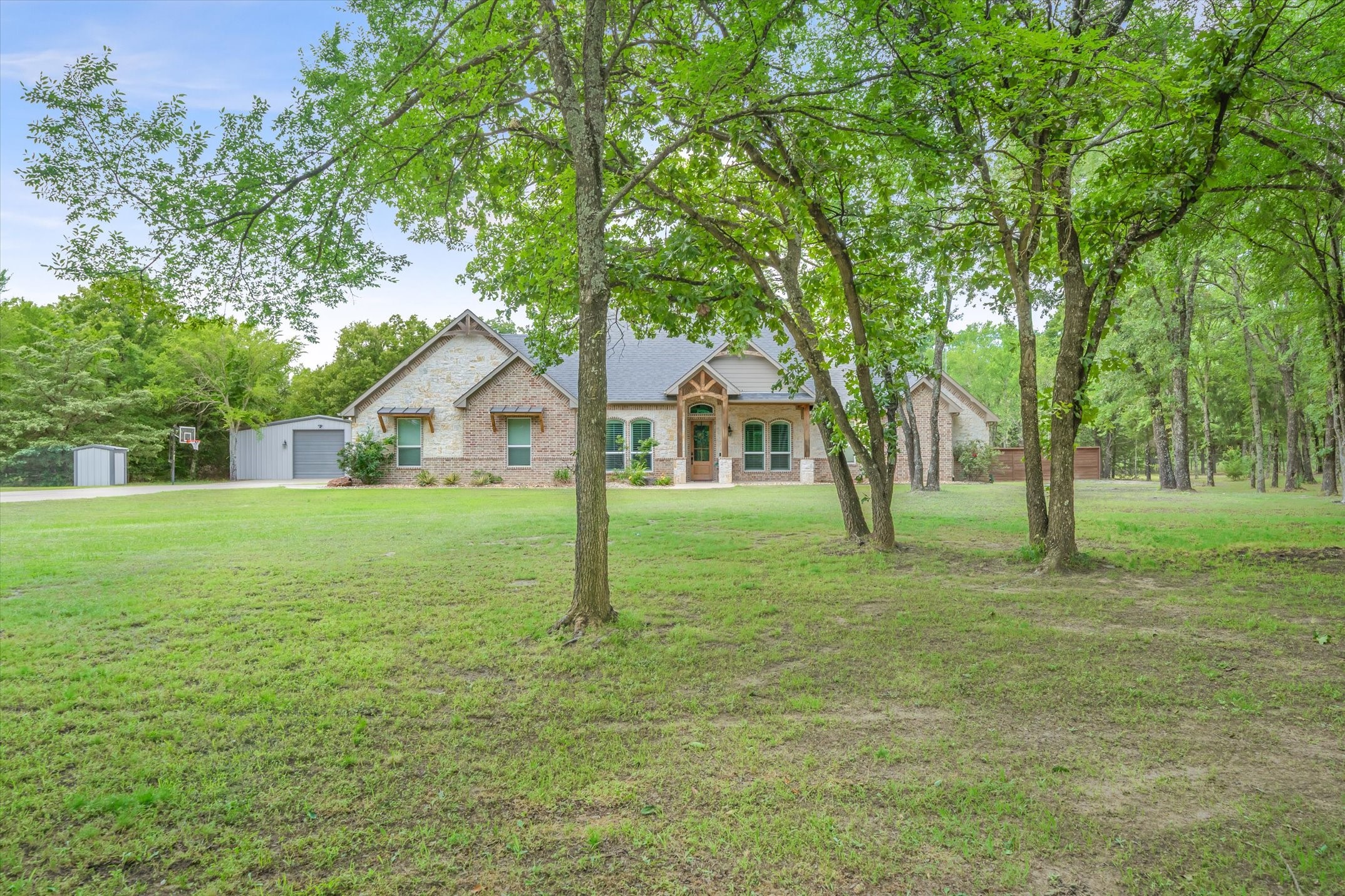225 Vz County Road 2103 Canton TX 75103