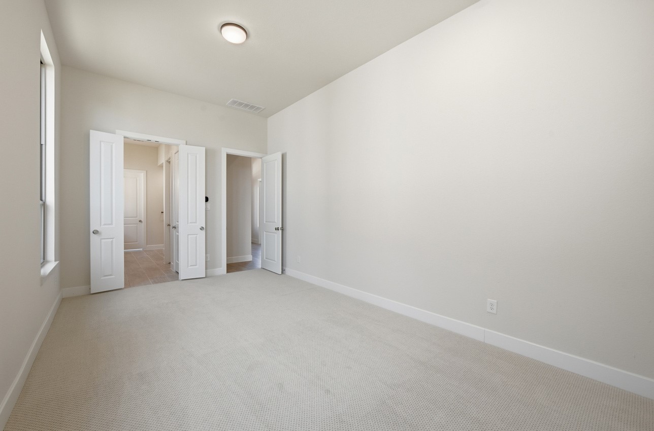 4341 Clydesdale Drive Aubrey TX 76227