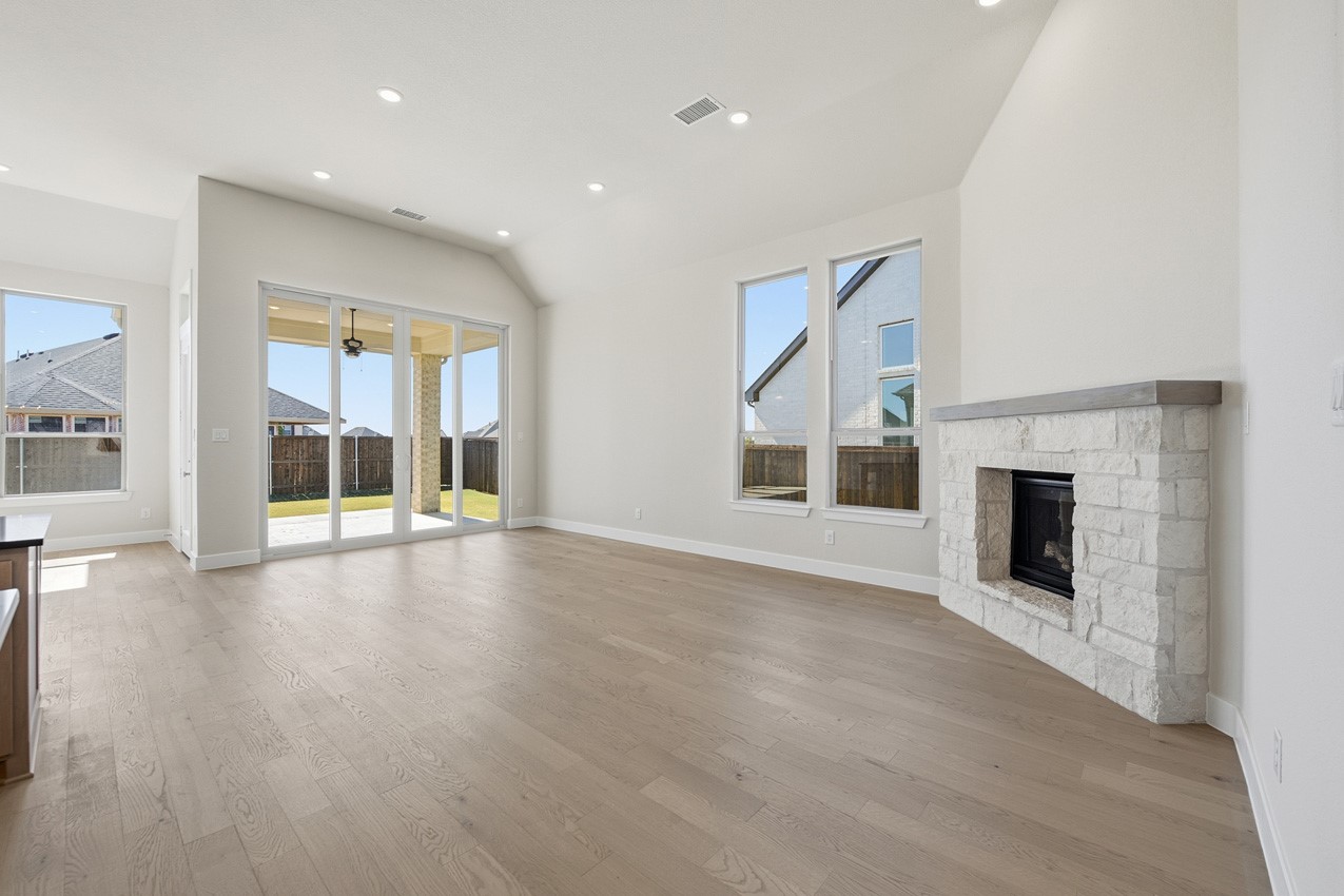 4341 Clydesdale Drive Aubrey TX 76227