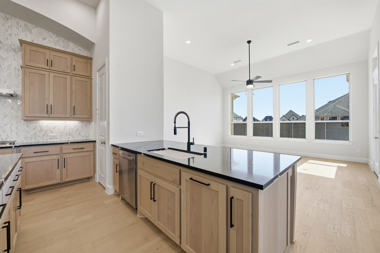 4341 Clydesdale Drive Aubrey TX 76227