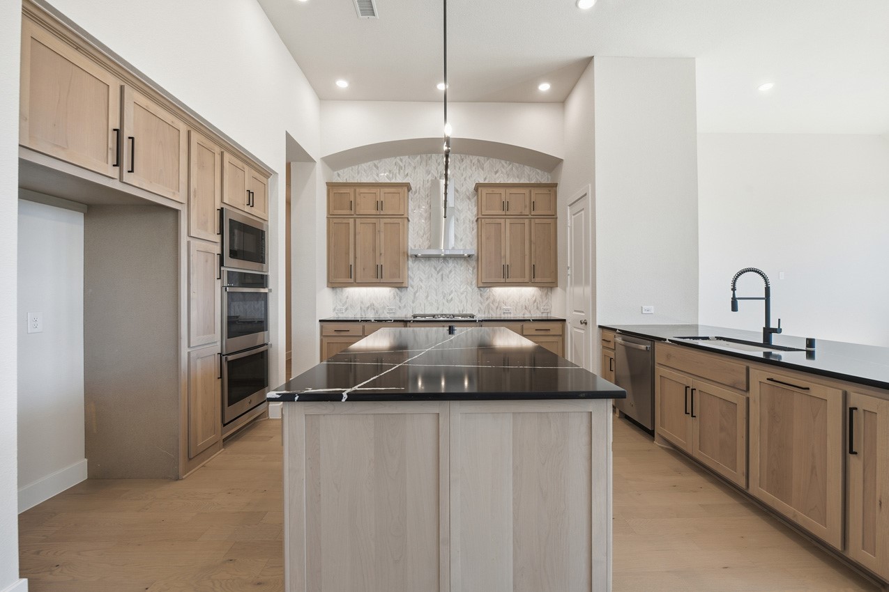 4341 Clydesdale Drive Aubrey TX 76227