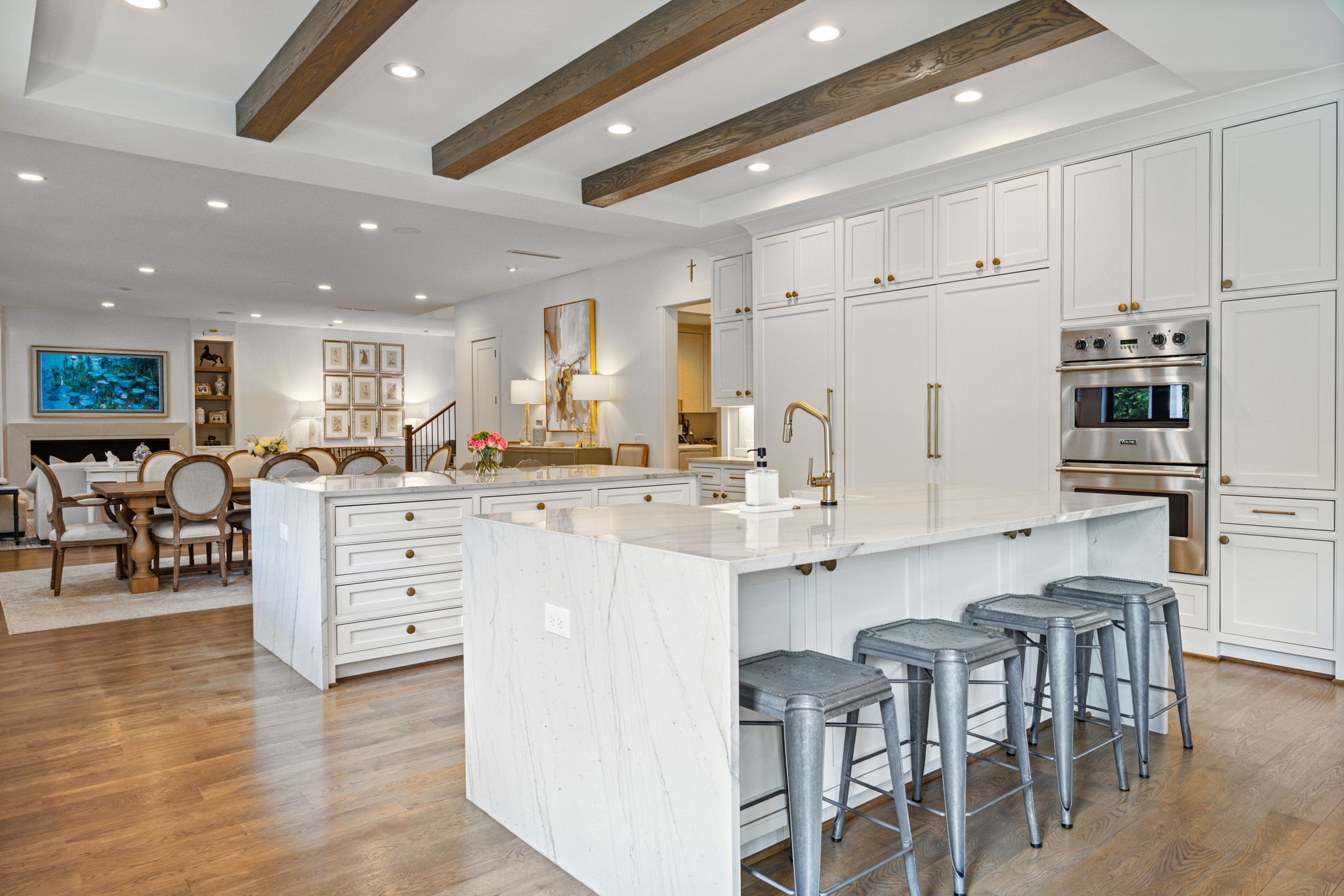 5105 Del Roy Drive Dallas TX 75229
