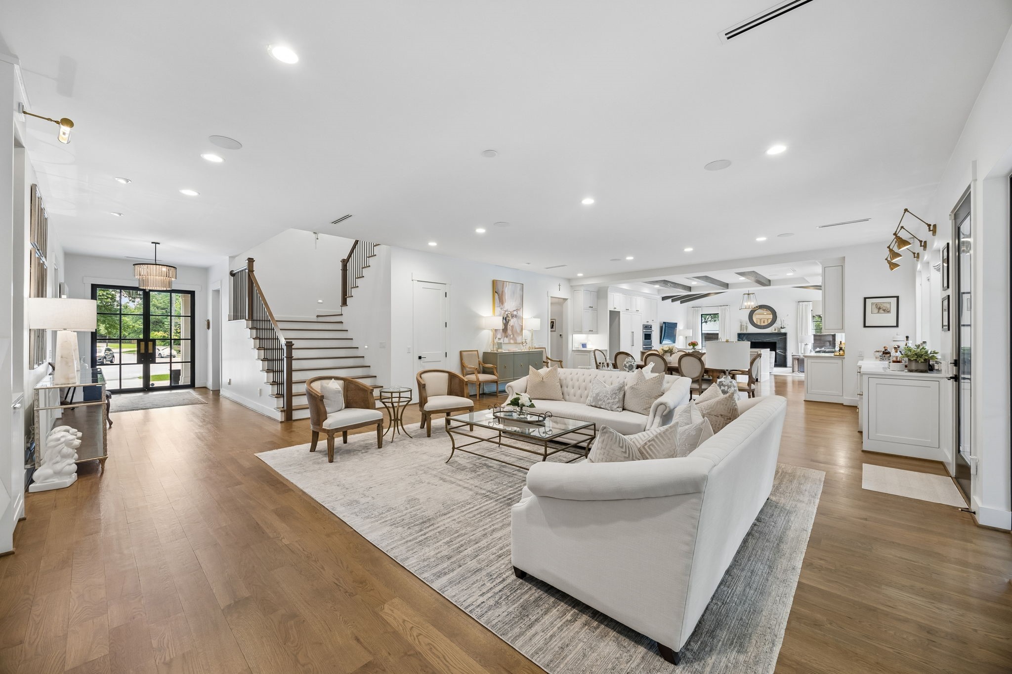 5105 Del Roy Drive Dallas TX 75229