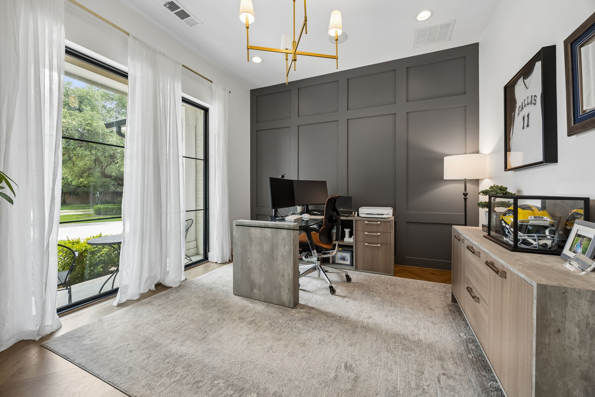 5105 Del Roy Drive Dallas TX 75229