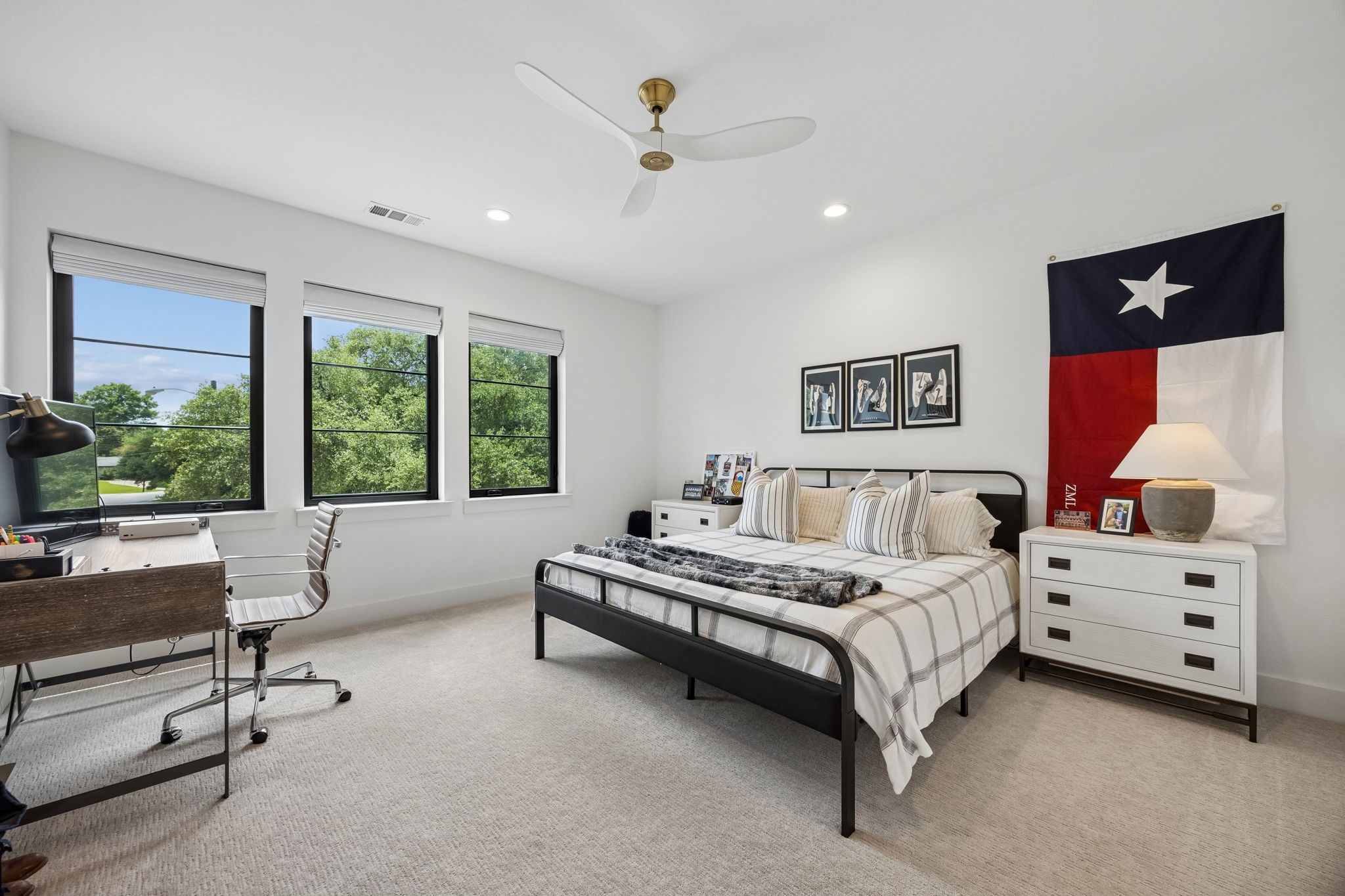 5105 Del Roy Drive Dallas TX 75229