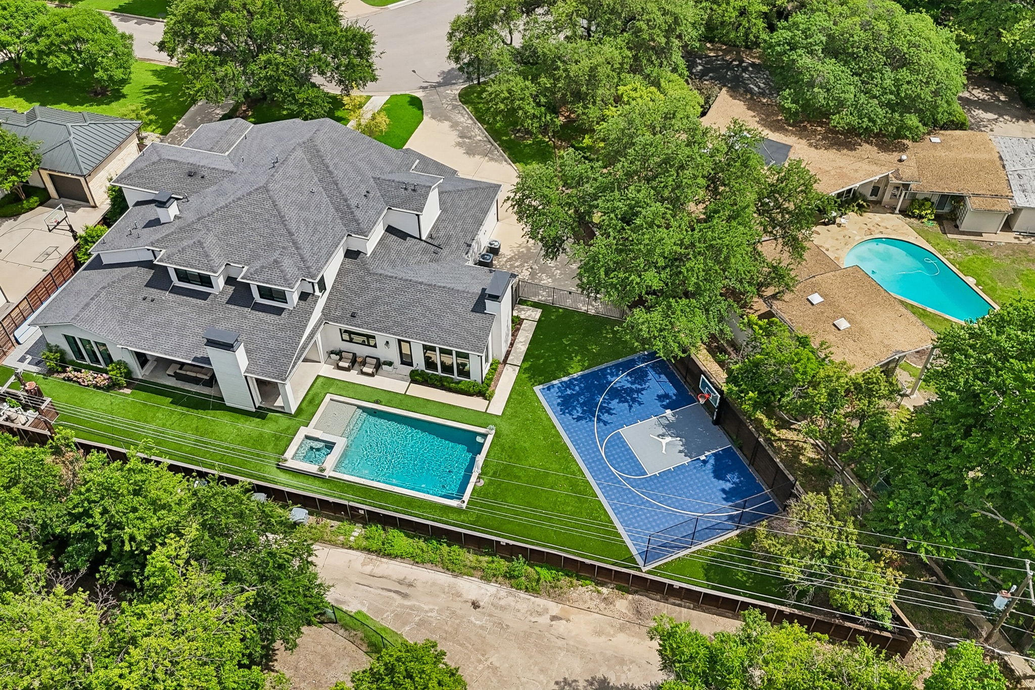 5105 Del Roy Drive Dallas TX 75229
