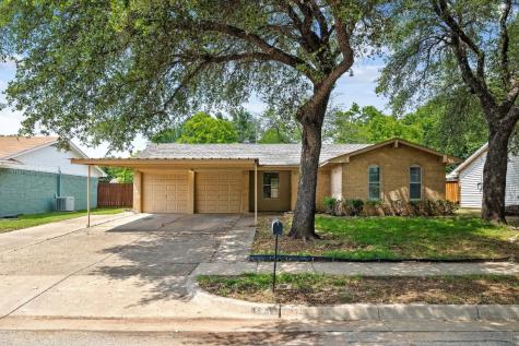 561 Ferguson Drive Lewisville TX 75057