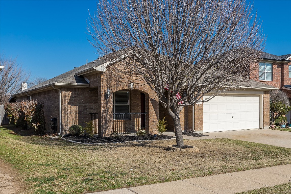 944 Jockey Club Lane Fort Worth TX 76179