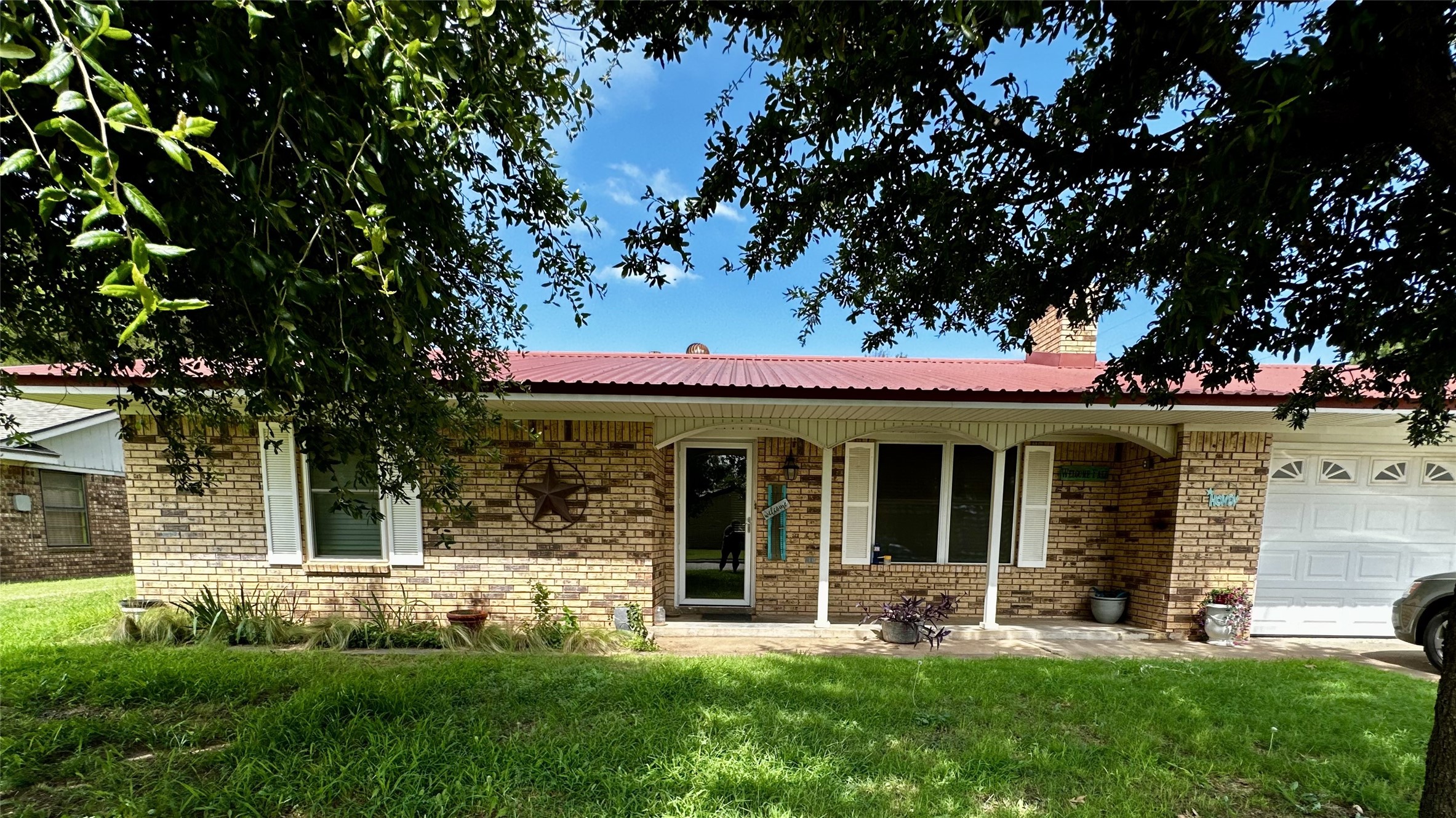 1209 Park Street N Seymour TX 76380
