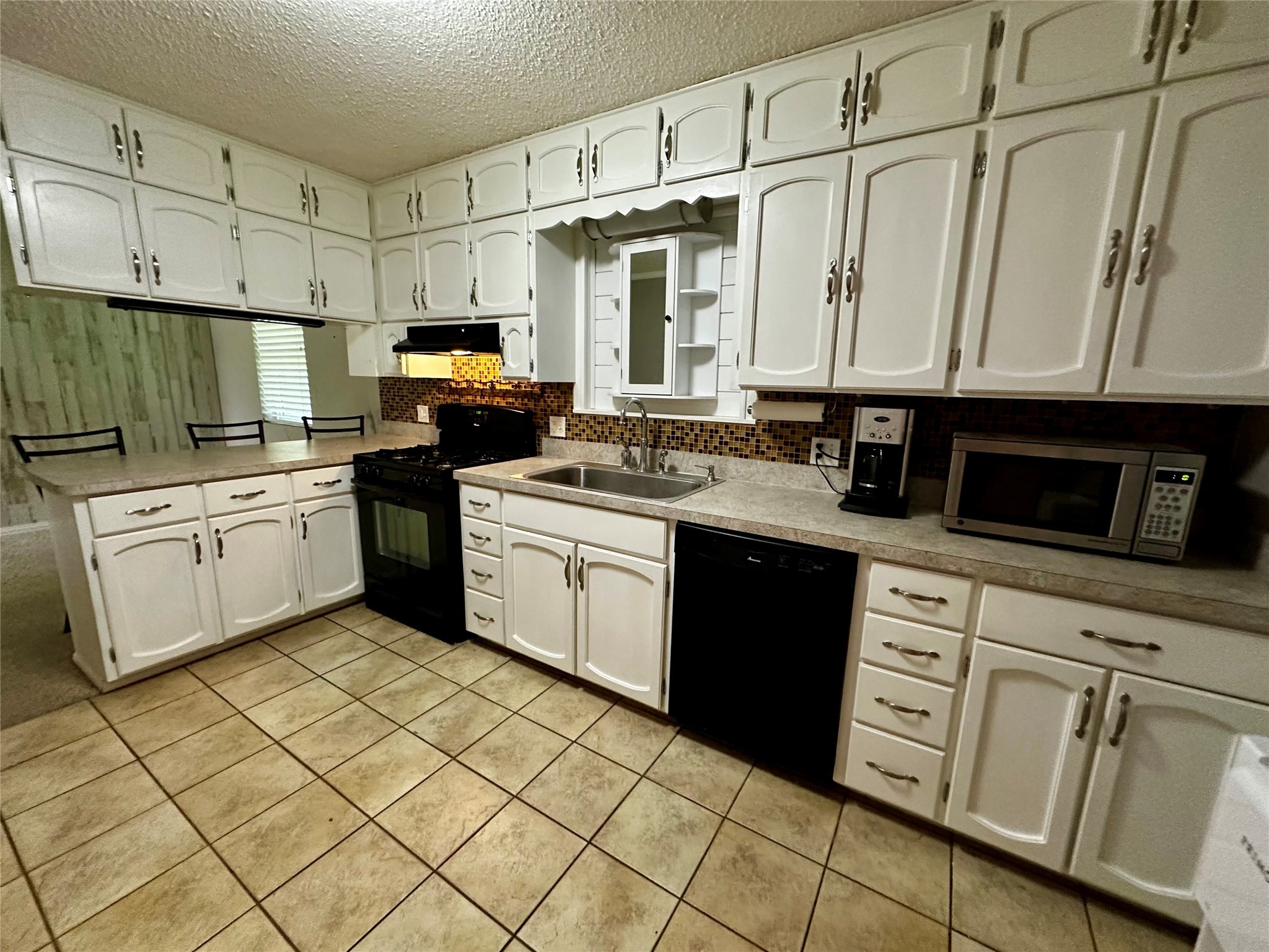 1209 Park Street N Seymour TX 76380