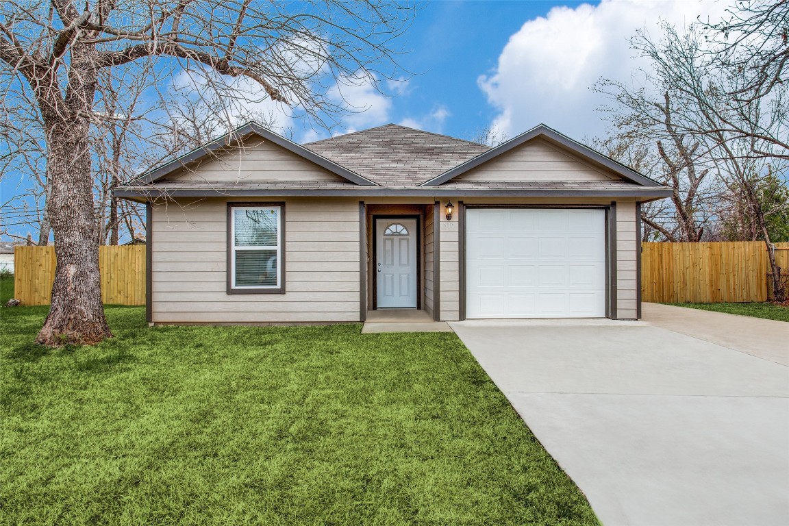 1717 Ash Crescent Street Fort Worth TX 76104