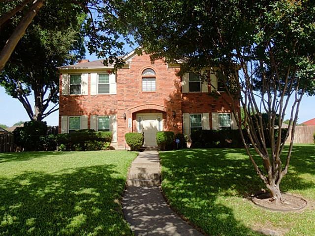 1104 Lexington Circle Desoto TX 75115
