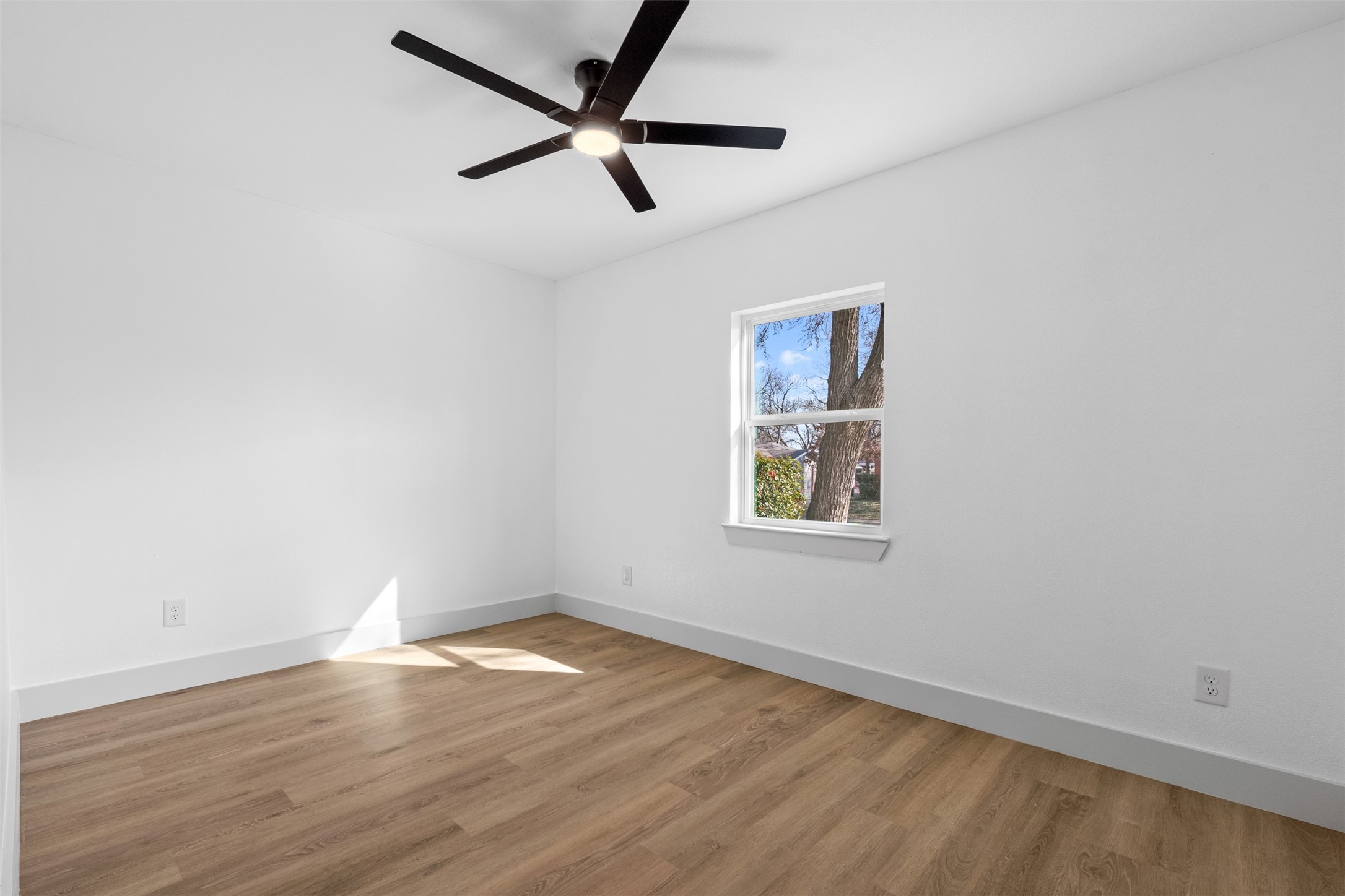 1105 Richard Drive Garland TX 75040