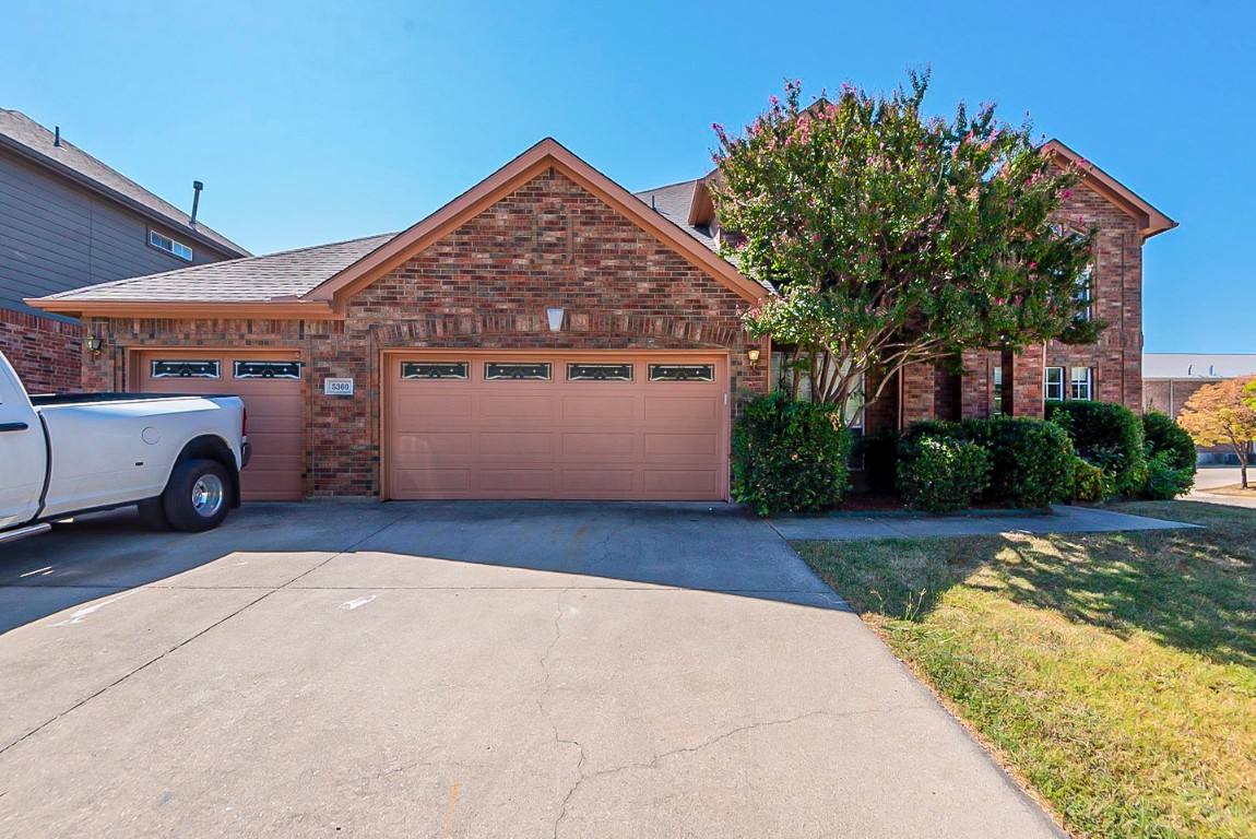 5360 Lake Chelen Drive Fort Worth TX 76137