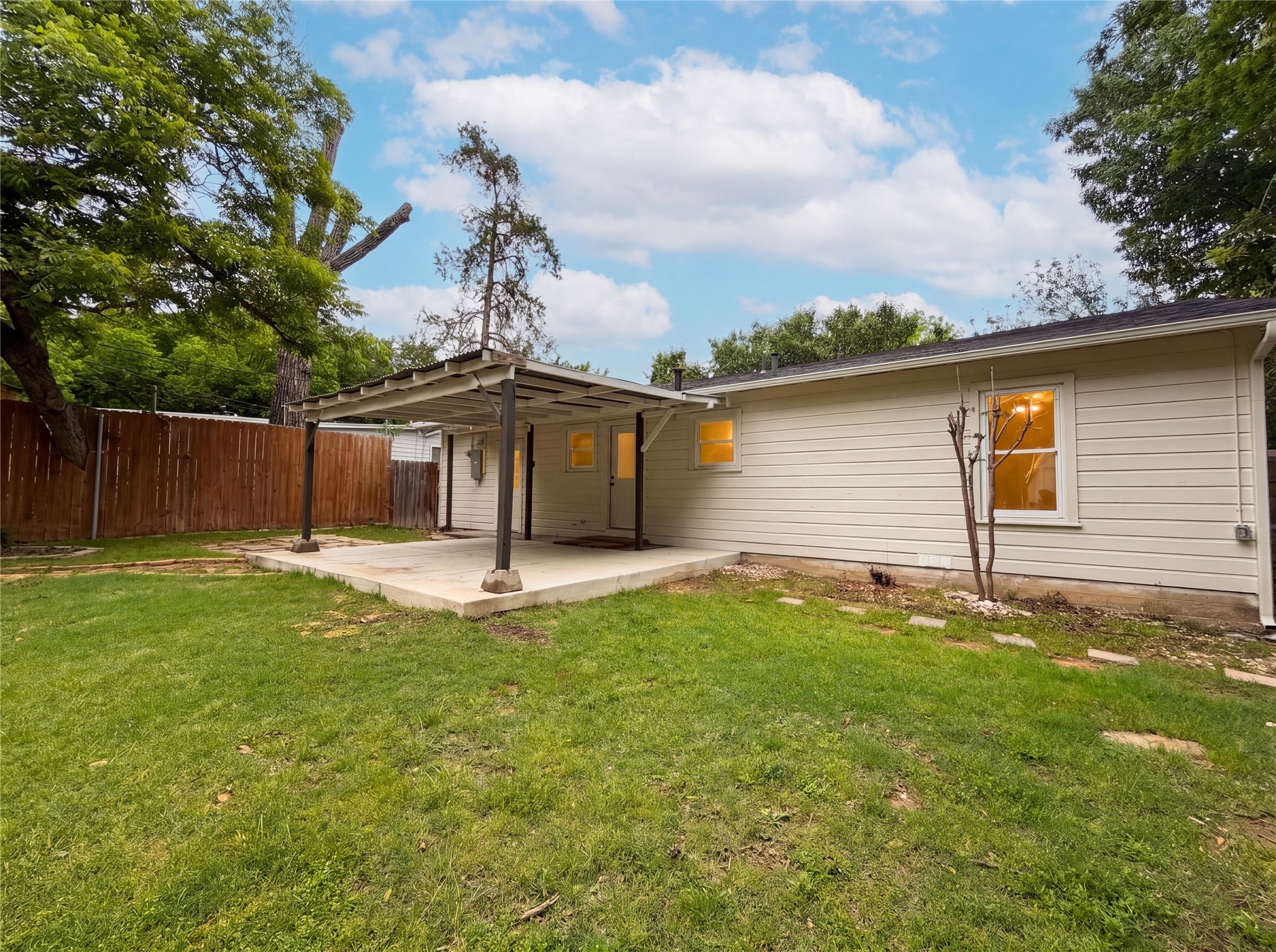 2724 Halbert Street Fort Worth TX 76112