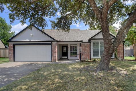 8018 Yacht Club Drive Rowlett TX 75089