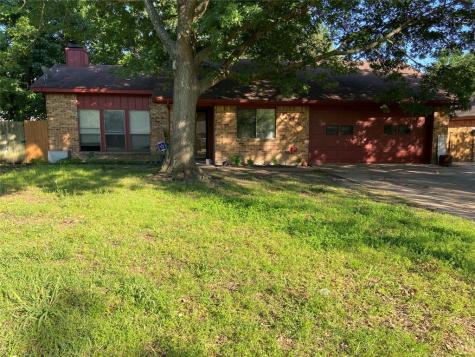 506 Charles Lane Terrell TX 75160