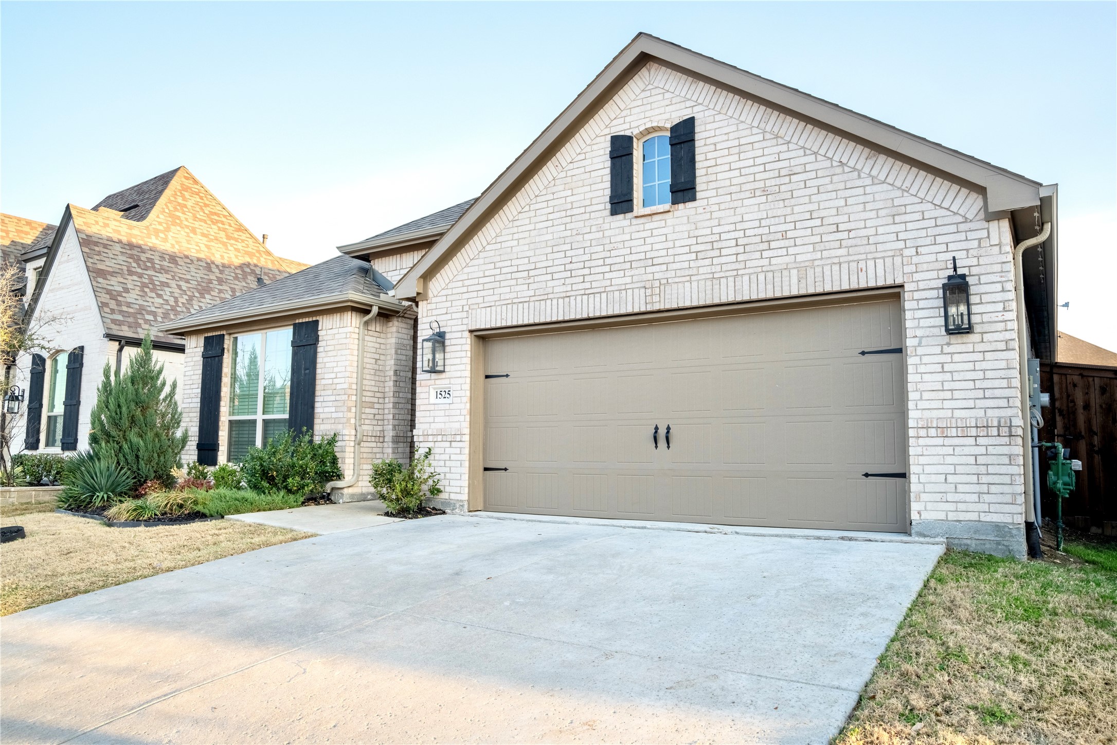 1525 Jocelyn Drive Fort Worth TX 76052