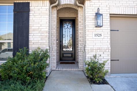 1525 Jocelyn Drive Fort Worth TX 76052